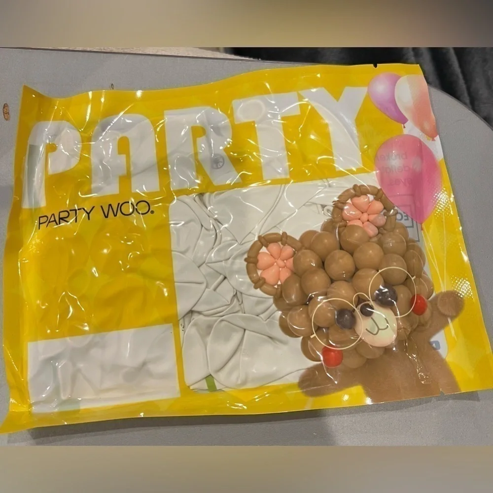 PartyWoo White Balloons Brand New